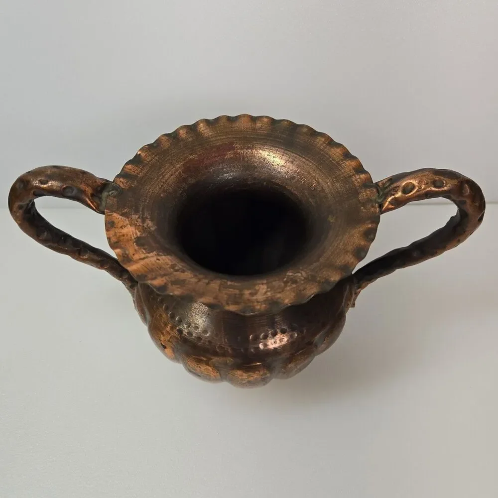 VTG Hammered Copper Vase Urn Double Handle Scalloped Rim Handmade 99.5% Boho MCM
